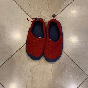 Ll bean kids size 10/11 slippers